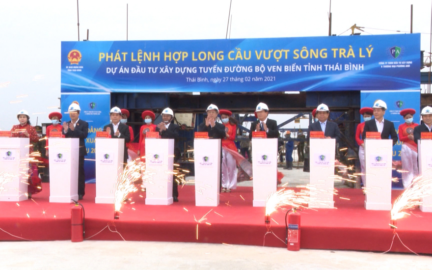   Phát lệnh hợp long Cầu vượt sông Trà Lý nằm trong Nh88 đăng Nhập Nh881 tuyến đường bộ ven biển