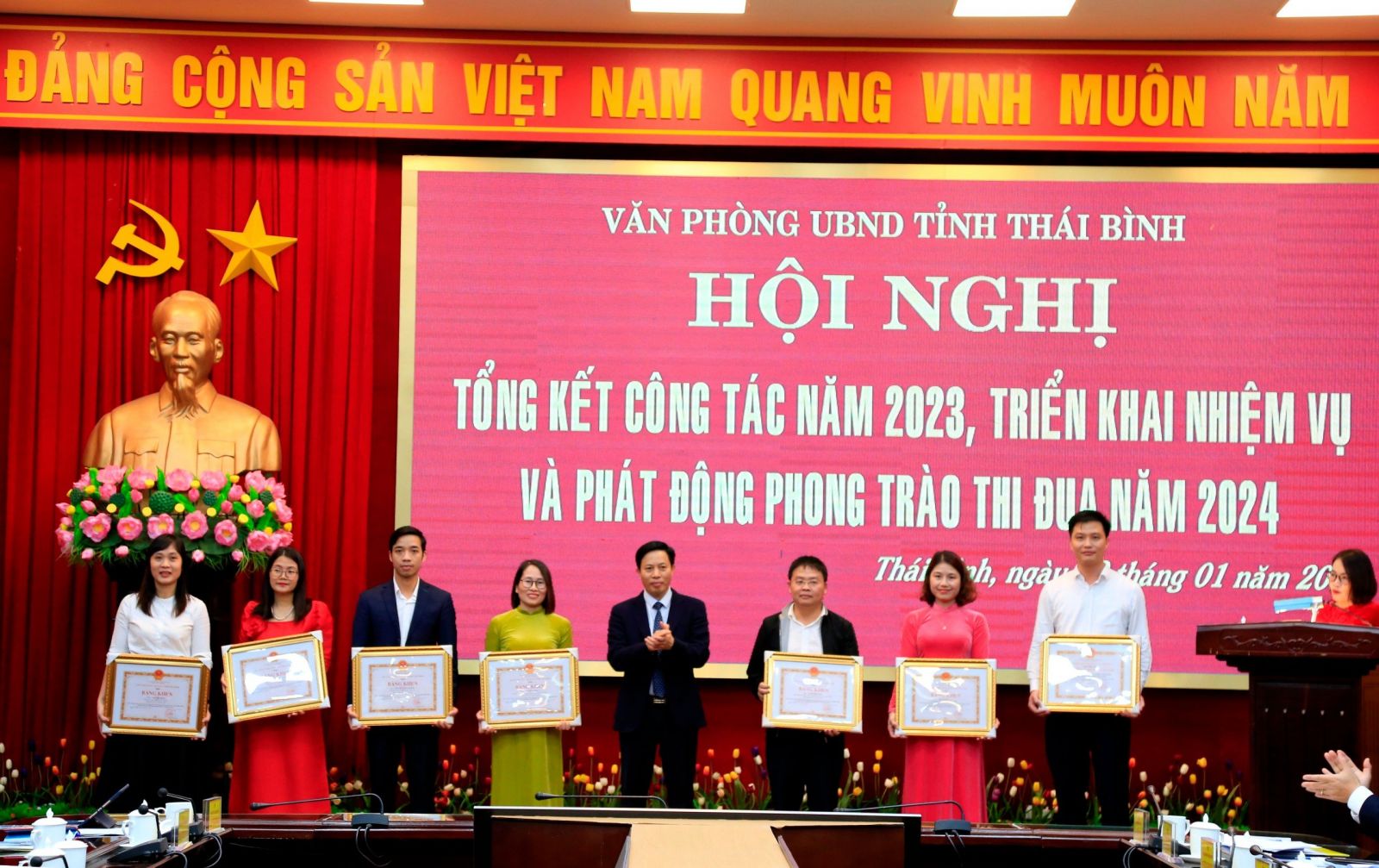   Văn phòng Nh88 casino tỉnh: Triển khai nhiệm vụ và phát động phong trào thi đua năm 2024