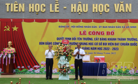   An Ninh: Tổ chức lễ công bố quyết định đổi tên Trường Trung học cơ sở và khai giảng năm học 2022-2023.