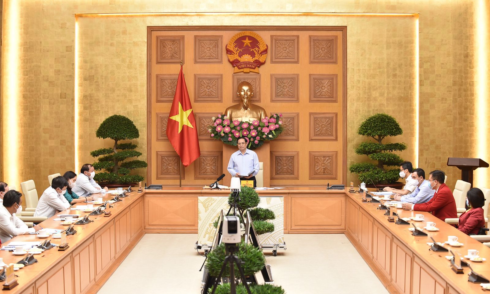   Nh881 Phạm Minh Chính: Cần đẩy mạnh hơn nữa phong trào thể dục thể thao, tạo điều kiện để người dân rèn luyện sức khỏe