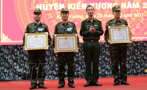   Bế mạc diễn tập khu vực phòng thủ huyện Kiến Xương năm 2021
