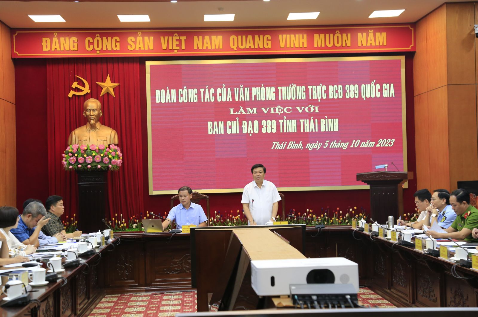   Đoàn Nh88 Nha cai của Văn phòng thường trực Ban Chỉ đạo 389 quốc gia Nh88 đăng Nhập với Ban Chỉ đạo 389/ĐP tỉnh