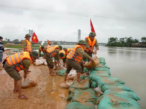   Triển khai kịp thời, quyết liệt, hiệu quả việc ứng phó thiên tai nguy hiểm liên tiếp