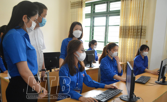   Hưởng ứng cuộc thi Olympic tiếng Anh học sinh, sinh viên Nh88 com Link lần thứ IV