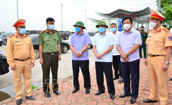   Kiểm tra, chỉ đạo Nh88 Nha cai phòng, chống dịch Covid-19 tại chốt kiểm soát dịch cầu Thái Hà
