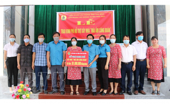   Hỗ trợ 640 triệu đồng xây nhà 