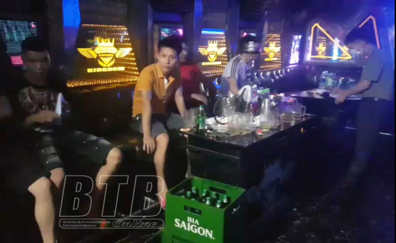   Xử phạt quán karaoke vi phạm quy định phòng, chống dịch Covid-19
