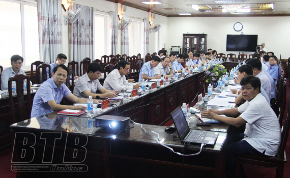   Ban Chấp hành Đảng bộ huyện Tiền Hải: Nghe báo cáo Nh881 quy hoạch khu đô thị xã Nam Phú