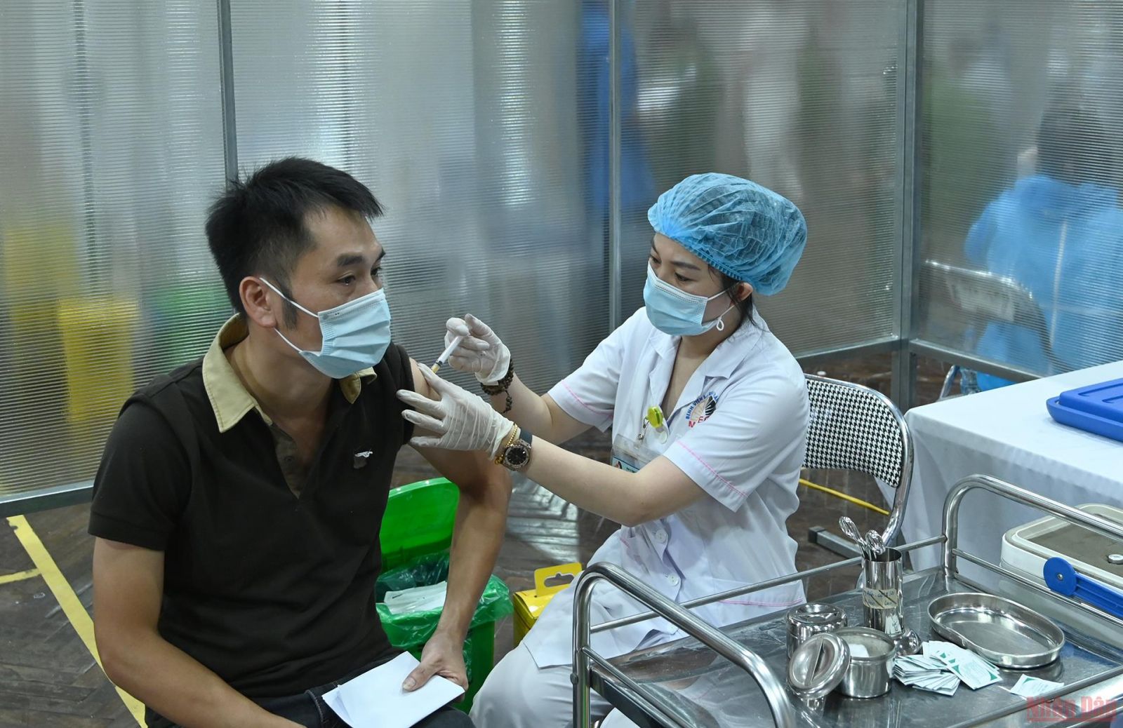   Giải pháp “nới lỏng” cho người đã tiêm 2 mũi vaccine Covid-19