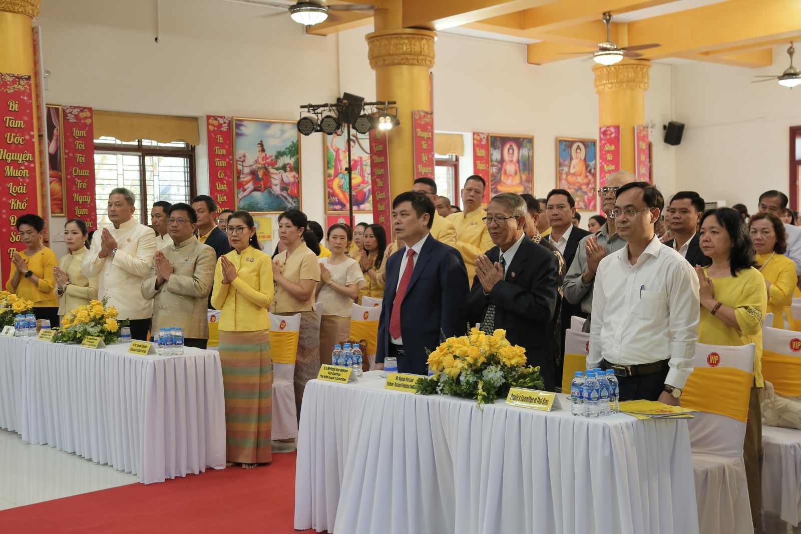   Lễ dâng y Kathina do Quốc vương Thái Lan cúng dường tại Thái Bình