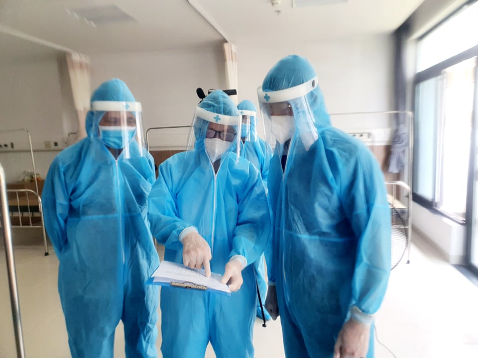   Cách ly tập trung 7 ngày với người nhập cảnh tiêm đủ 2 liều vaccine phòng Covid-19
