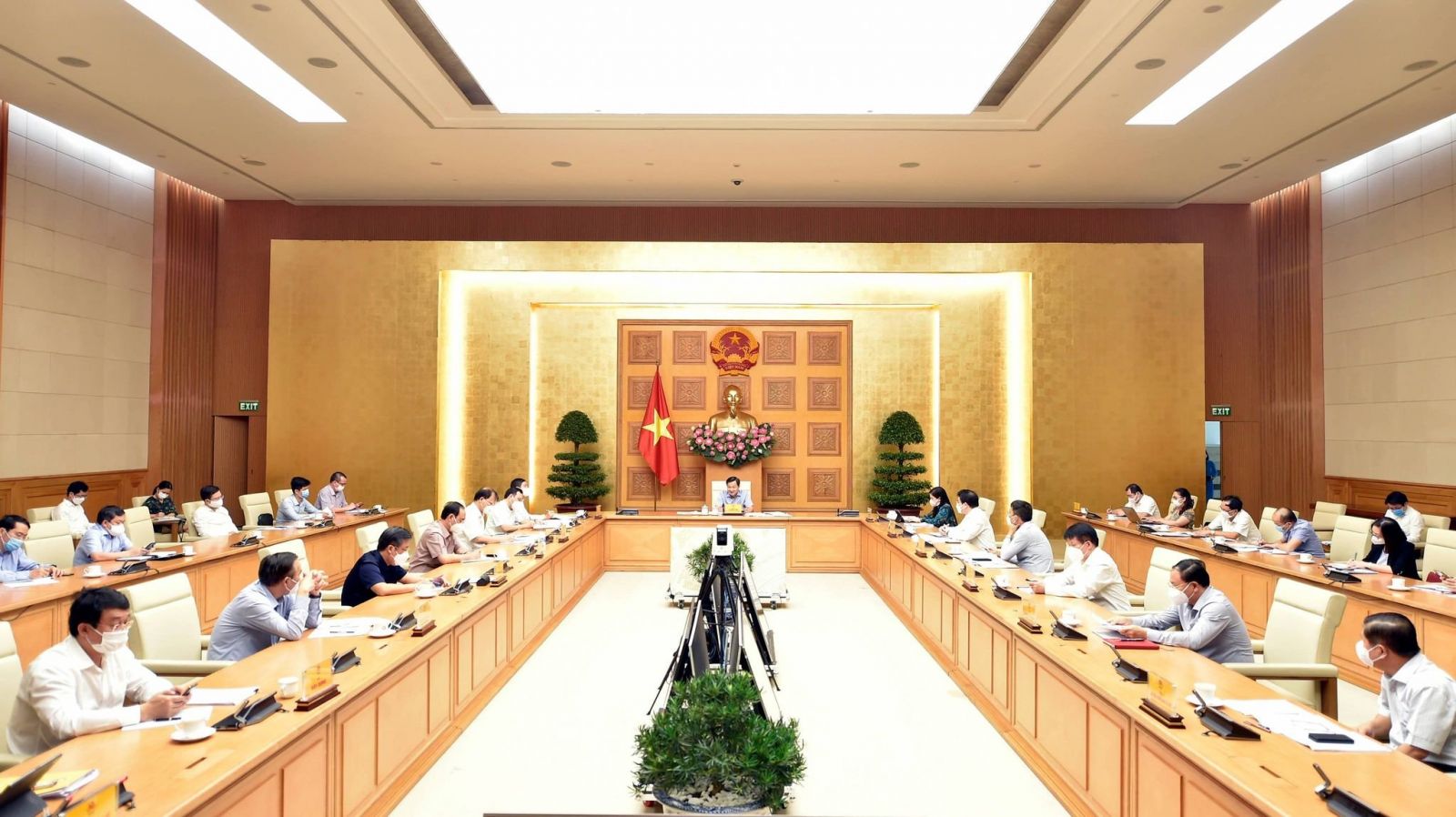   Giữ bình ổn mặt bằng giá, hỗ trợ thúc đẩy tăng trưởng kinh tế