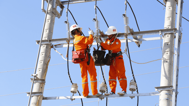   Nh881 chỉ đạo tập trung thực hiện quyết liệt, hiệu quả các giải pháp bảo đảm cung ứng điện
