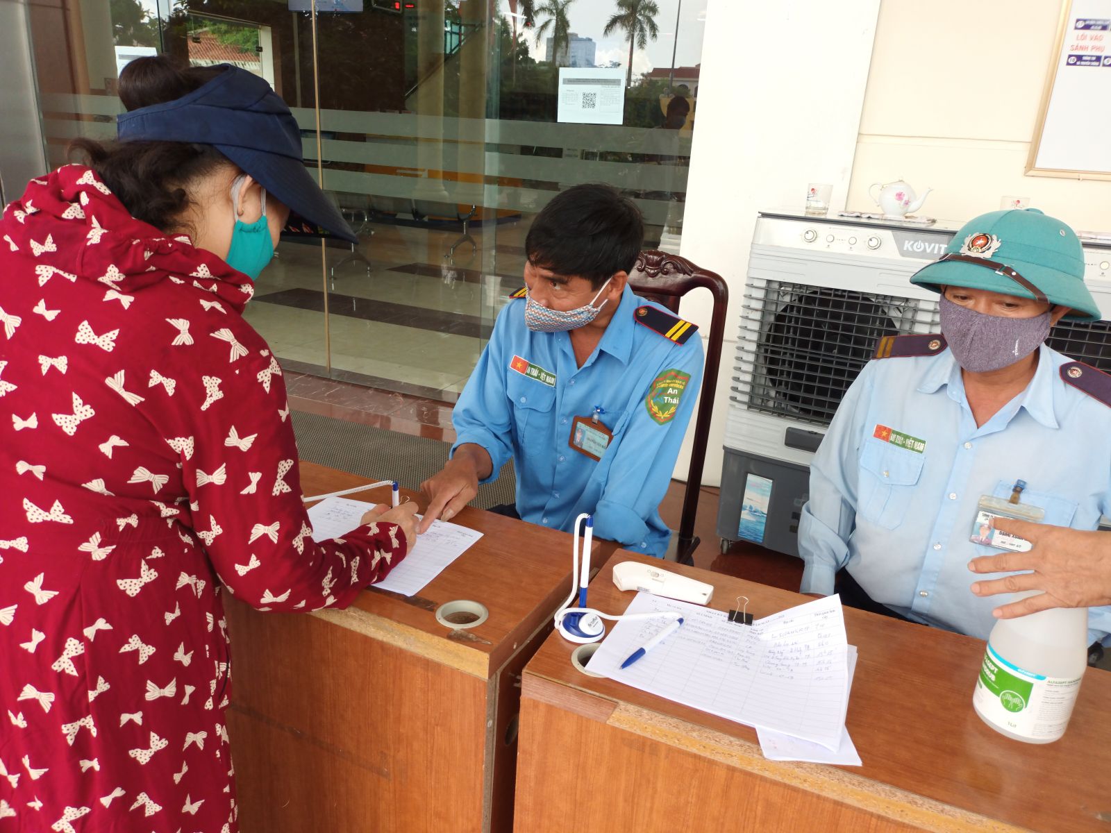   Ban hành Quy tắc ứng xử của cán bộ, công chức, viên chức,  người lao động Nh88 đăng Nhập tại Trung tâm Phục vụ Nh88 dang Nhap công tỉnh Thái Bình