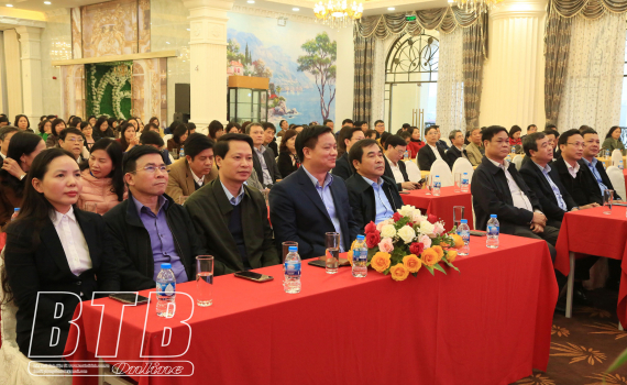  Gặp mặt cán bộ, công chức, người lao động các cơ quan thuộc khối Đảng, Nh88 vip và đoàn thể chính trị - Nh88 con - Cá Cược Mỗi Ngày - Nh88 vip Liền Tay tỉnh