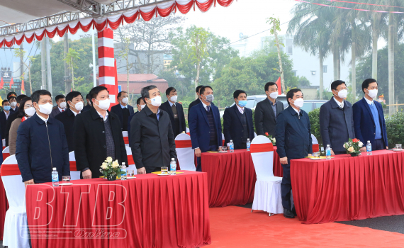   Phát động “Tết trồng cây đời đời nhớ ơn Bác Hồ” năm 2022 và thông xe đường Chu Văn An