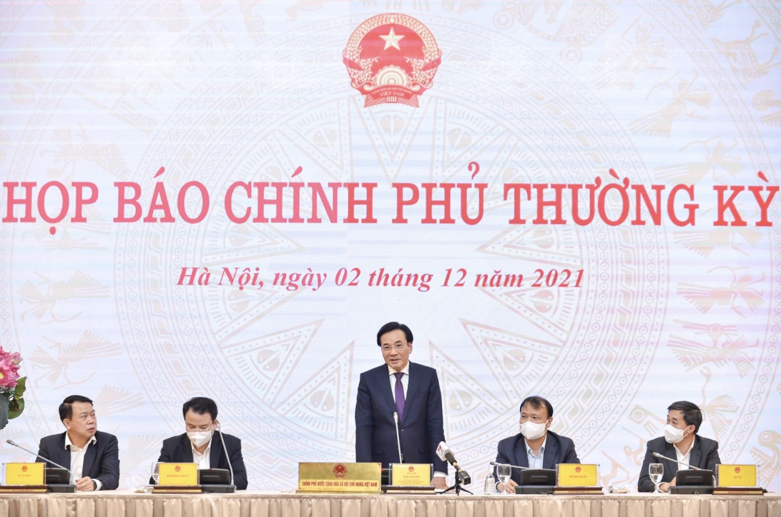   Đồng chí Bí thư Tỉnh ủy thăm, chúc mừng các doanh nghiệp nhân kỷ niệm ngày Doanh nhân Việt Nam