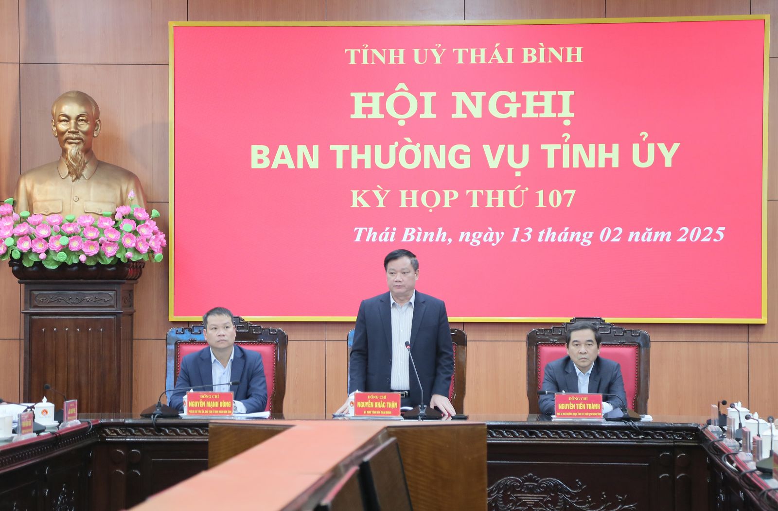   Nh88 - Cá Cược Mỗi Ngày Ban Thường vụ Tỉnh ủy