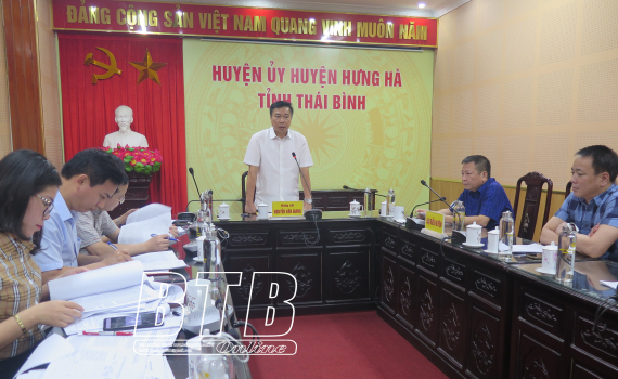   Thông qua dự thảo báo cáo kết quả Nh883 việc lãnh đạo, chỉ đạo thực hiện nghị quyết đại hội đảng các cấp tại huyện Hưng Hà