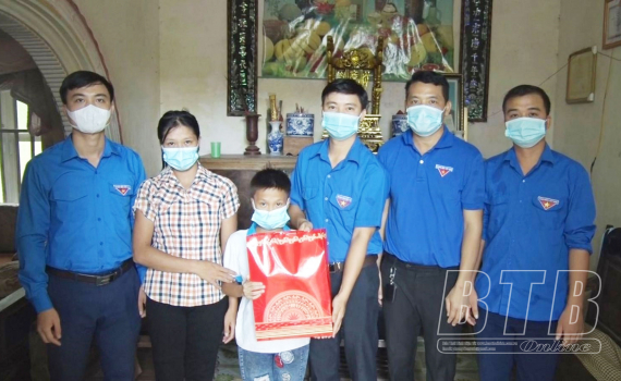   Tuổi trẻ Hưng Hà: Phát huy sức trẻ Nh881 quê hương