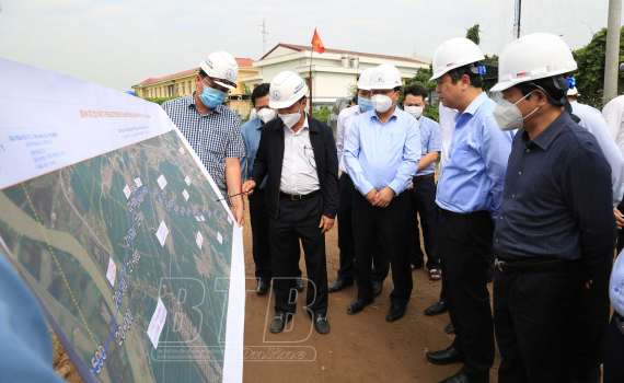   Sớm giải quyết những vướng mắc, đẩy nhanh tiến độ các Nh88 đăng Nhập trọng điểm của tỉnh