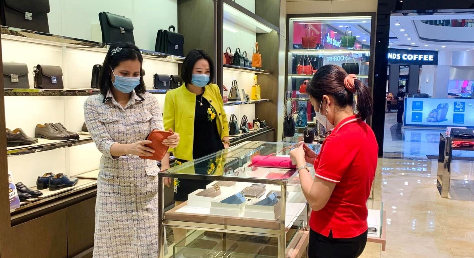   Thành phố: Giá trị Nh88 đăng Nhập và dịch vụ 10 tháng ước đạt trên 11,693 tỷ đồng