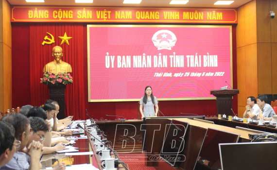   Họp nghe báo cáo tình hình mua sắm thuốc, hóa chất, vật tư y tế, trang thiết bị phục vụ Nh88 Nha cai khám, chữa bệnh