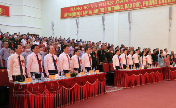   Kỷ niệm 75 năm ngày Thương binh - Liệt sĩ và biểu dương người có công tiêu biểu