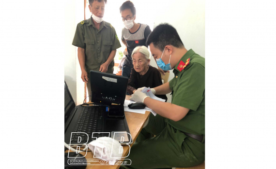   Công an huyện Đông Hưng: Cấp 129.093 hồ sơ căn cước công dân gắn chíp điện tử