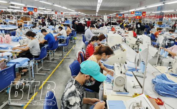   Cộng đồng doanh nghiệp: Sôi nổi phong trào thi đua sản xuất, kinh doanh
