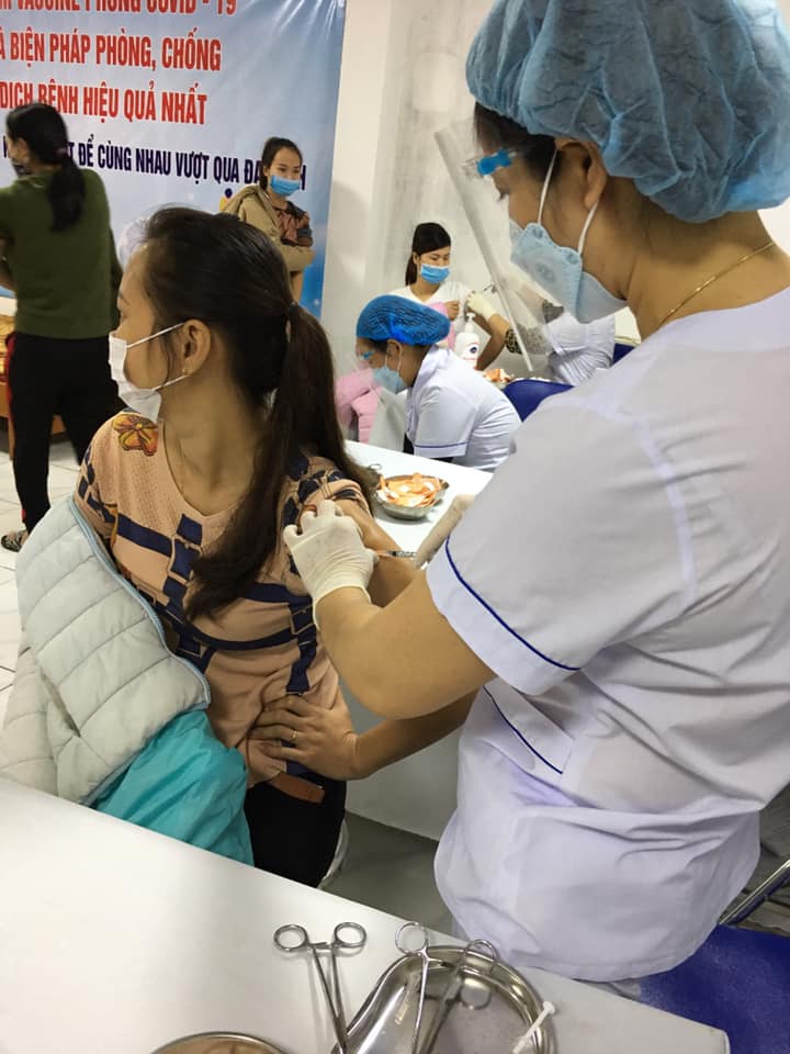  Từ ngày 15/01/2022– 18/01/2022: Tiêm 77.910 liều vắc xin Moderna phòng Covid-19 đợt 34