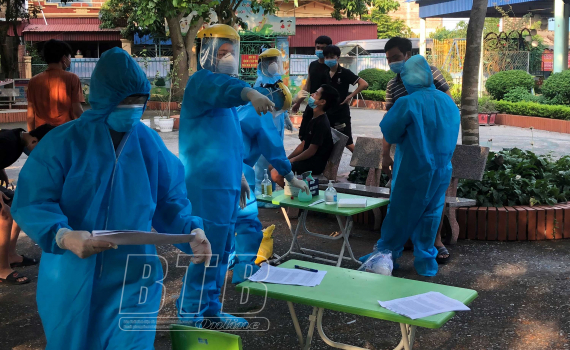   Thêm 1 trường hợp dương tính với SARS-CoV-2 từ khu vực miền Nam về đã được cách ly tập trung