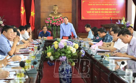   Kiểm tra việc thực hiện cuộc vận động “Người Việt Nam ưu tiên dùng hàng Việt Nam” tại huyện Tiền Hải