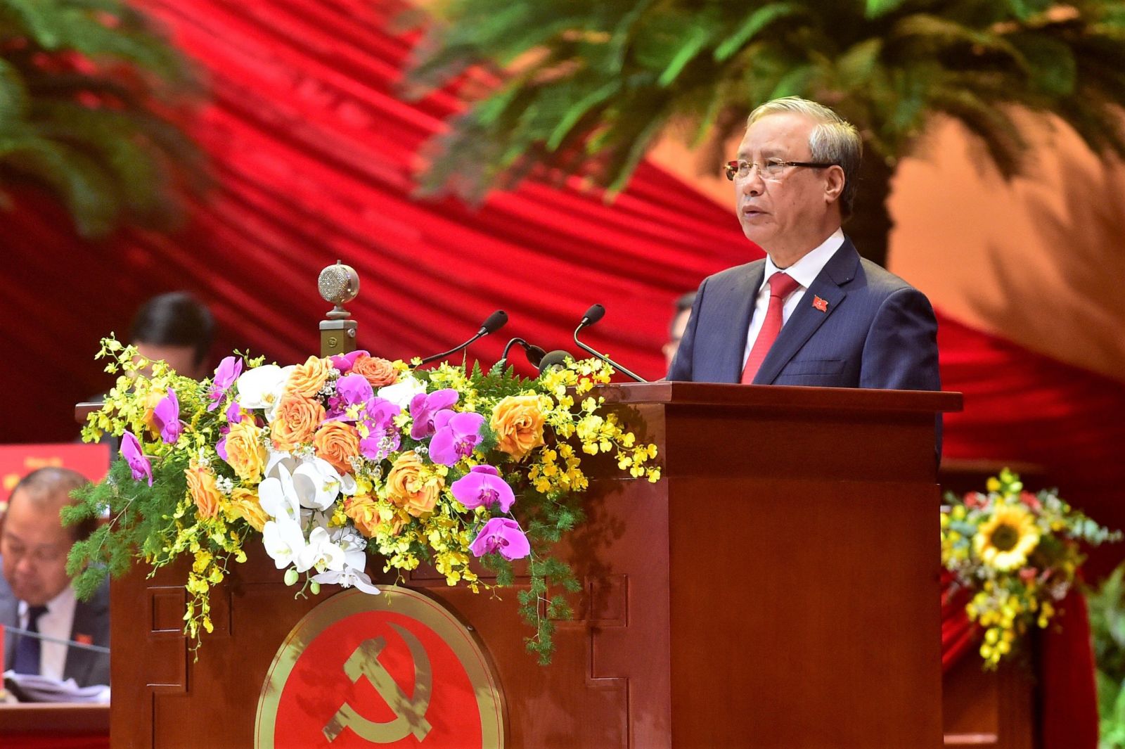   Ban Chấp hành Trung ương khóa XII kiểm điểm trước Đại hội khóa XIII