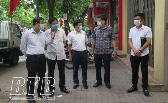   Đồng chí Bí thư Tỉnh ủy kiểm tra, chỉ đạo Nh88 Nha cai Nh88 casino ứng phó dịch Covid-19 khi có thêm 4 trường hợp dương tính với SARS-CoV-2