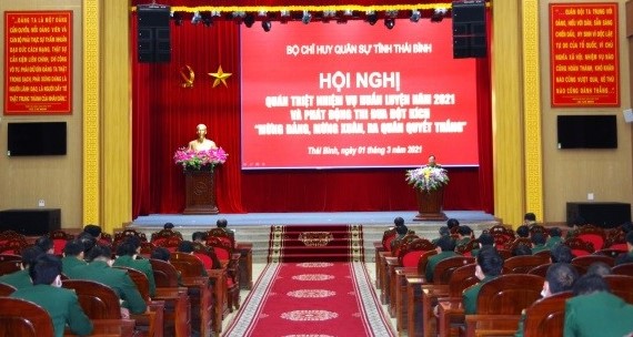   Quán triệt nhiệm vụ huấn luyện năm 2021 và phát động thi đua đột kích