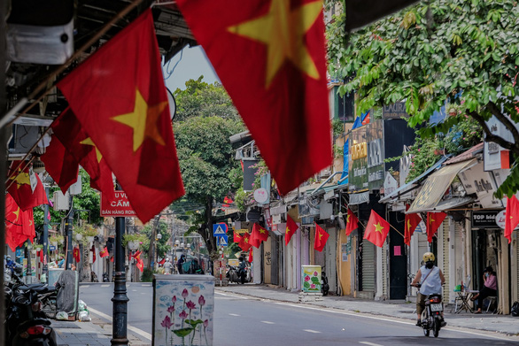   Từ 6h hôm nay: Hà Nội thực hiện Chỉ thị 15, cho phép hoạt động nhiều dịch vụ