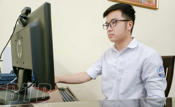  3 gương mặt đạt giải nhất kỳ thi chọn học sinh giỏi quốc gia năm học 2021 - 2022