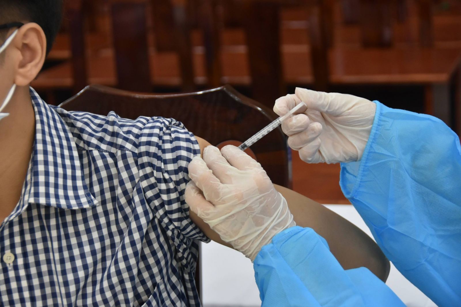   Trong tuần này, Việt Nam sẽ nhận 3 triệu liều vaccine Moderna