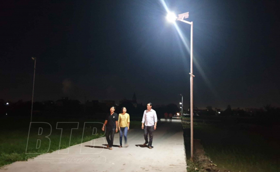   Quỳnh Phụ: Lắp đặt được 28.515m hệ thống đèn điện “Thắp sáng đường quê”