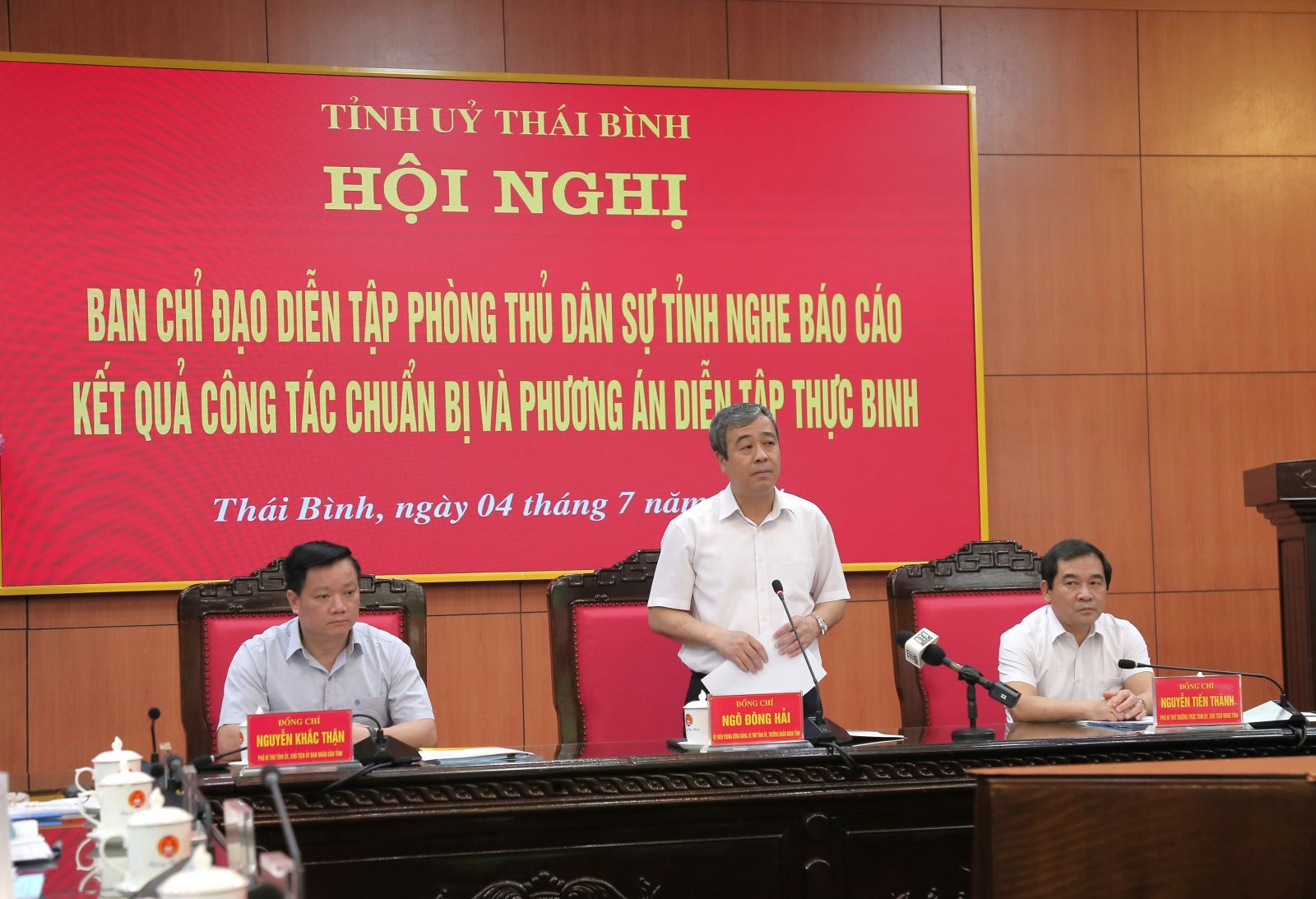   Ban Chỉ đạo diễn tập phòng thủ dân sự tỉnh nghe báo cáo kết quả Nh88 Nha cai chuẩn bị và phương án diễn tập thực binh