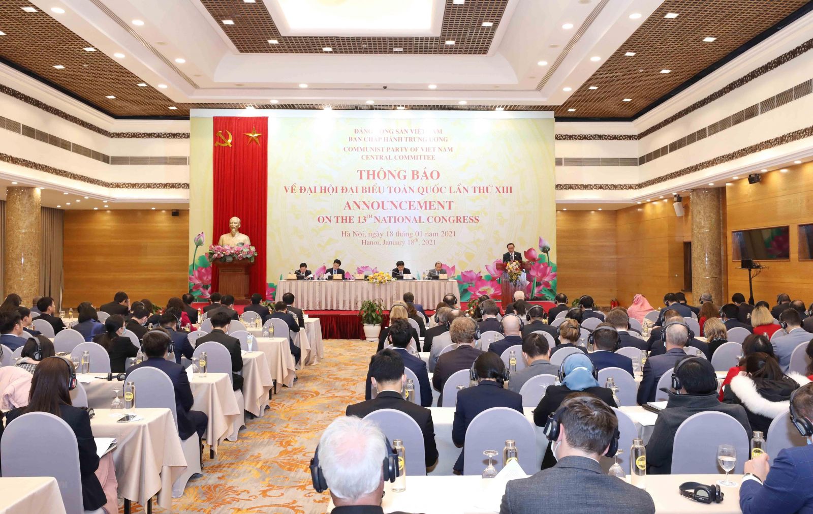   1.587 đại biểu dự Đại hội XIII của Đảng