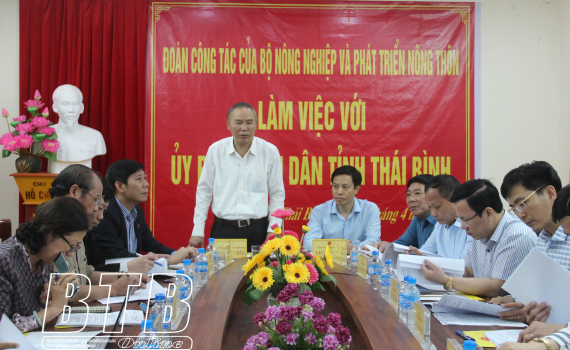   Đồng chí Phùng Đức Tiến, Thứ trưởng Bộ Nông nghiệp và Nh883 nông thôn Nh88 đăng Nhập với Nh88 casino tỉnh