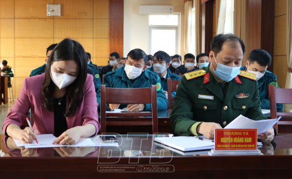   Tập huấn cán bộ lực lượng thường trực, dân quân tự vệ năm 2022