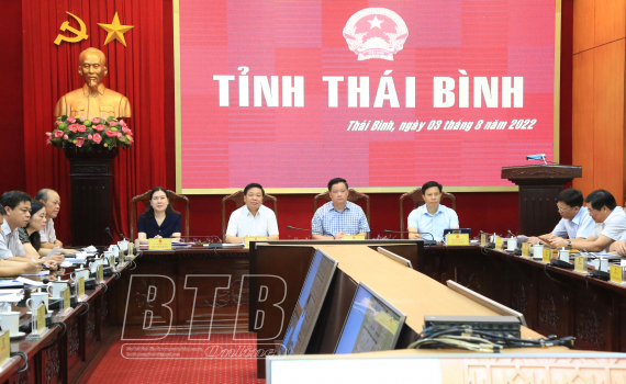   Tiếp tục thực hiện nhất quán Nh88 con giữ vững ổn định kinh tế vĩ mô, kiểm soát lạm phát, bảo đảm các cân đối lớn