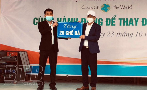   Ra quân hưởng ứng chiến dịch làm cho thế giới sạch hơn năm 2021