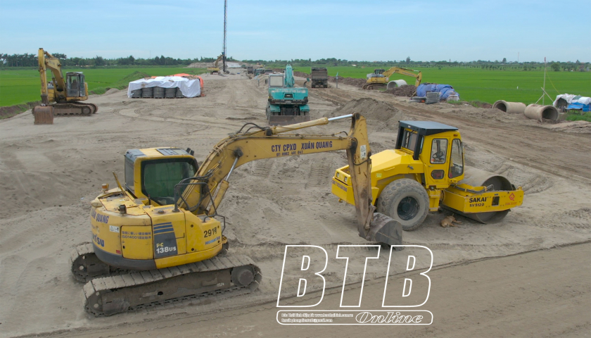   Đẩy nhanh tiến độ giải phóng mặt bằng tuyến đường trục kết nối trong Khu kinh tế