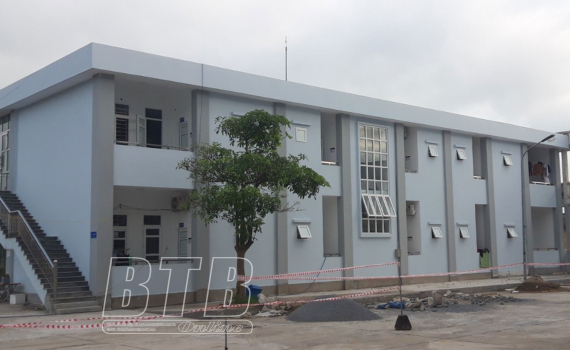   Thêm 1 trường hợp dương tính với SARS-CoV-2 là F1 đang cách ly tại Bệnh viện Phổi Thái Bình