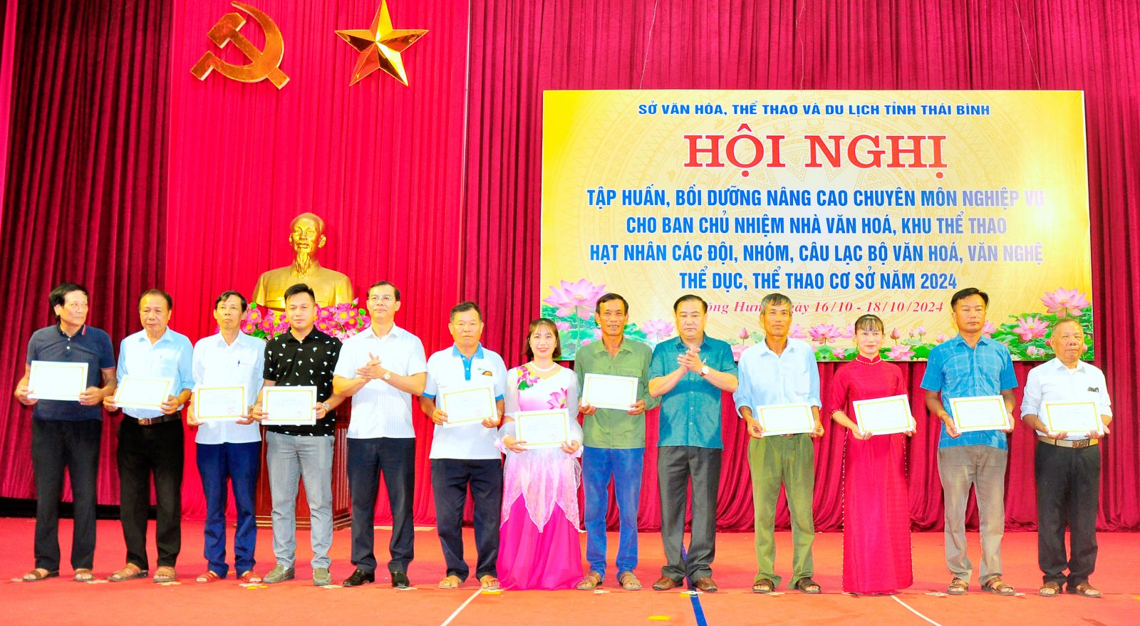  165 học viên hoàn thành chương trình Nh88 nghiệp vụ Nh88 com, thể thao cơ sở năm 2024