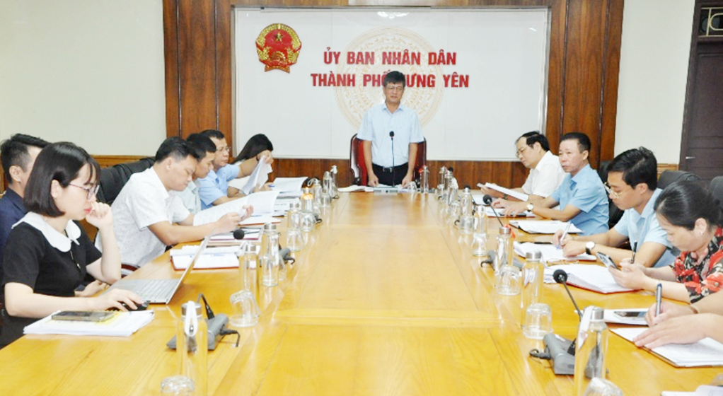   Giám sát về tình hình triển khai, thực hiện Chương trình phát triển giáo dục và đào tạo tại thành phố Nh880